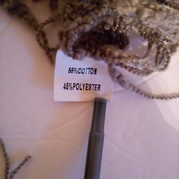 Miss Kelly 1999 gray shawl - Picture 9 of 12